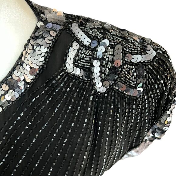 NWT Vintage BlackBeaded Long Evening Gown Cap Drape Sleeve Shoulder Pads Size 4 - Picture 8 of 16